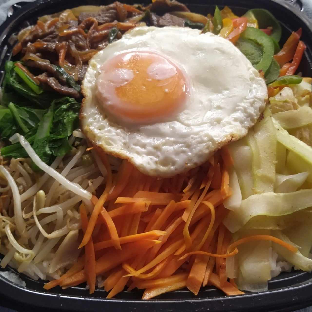 Combos - Bibimbap de Res