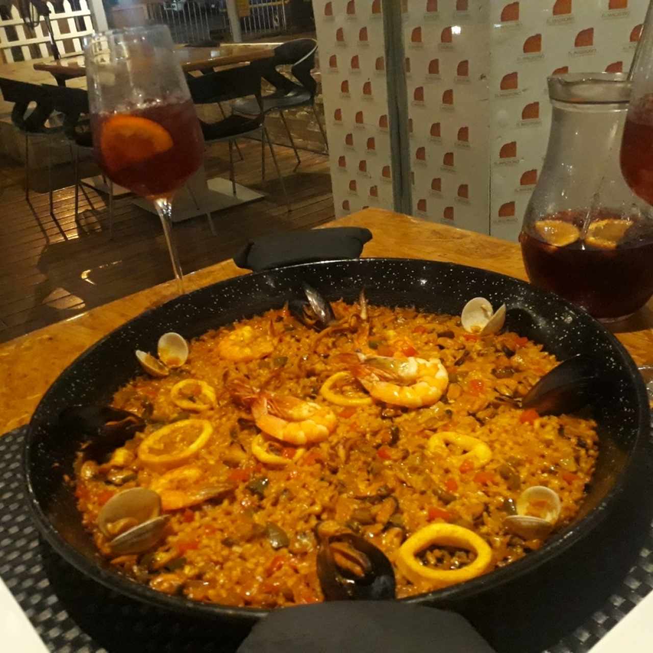 Paella de mariscos