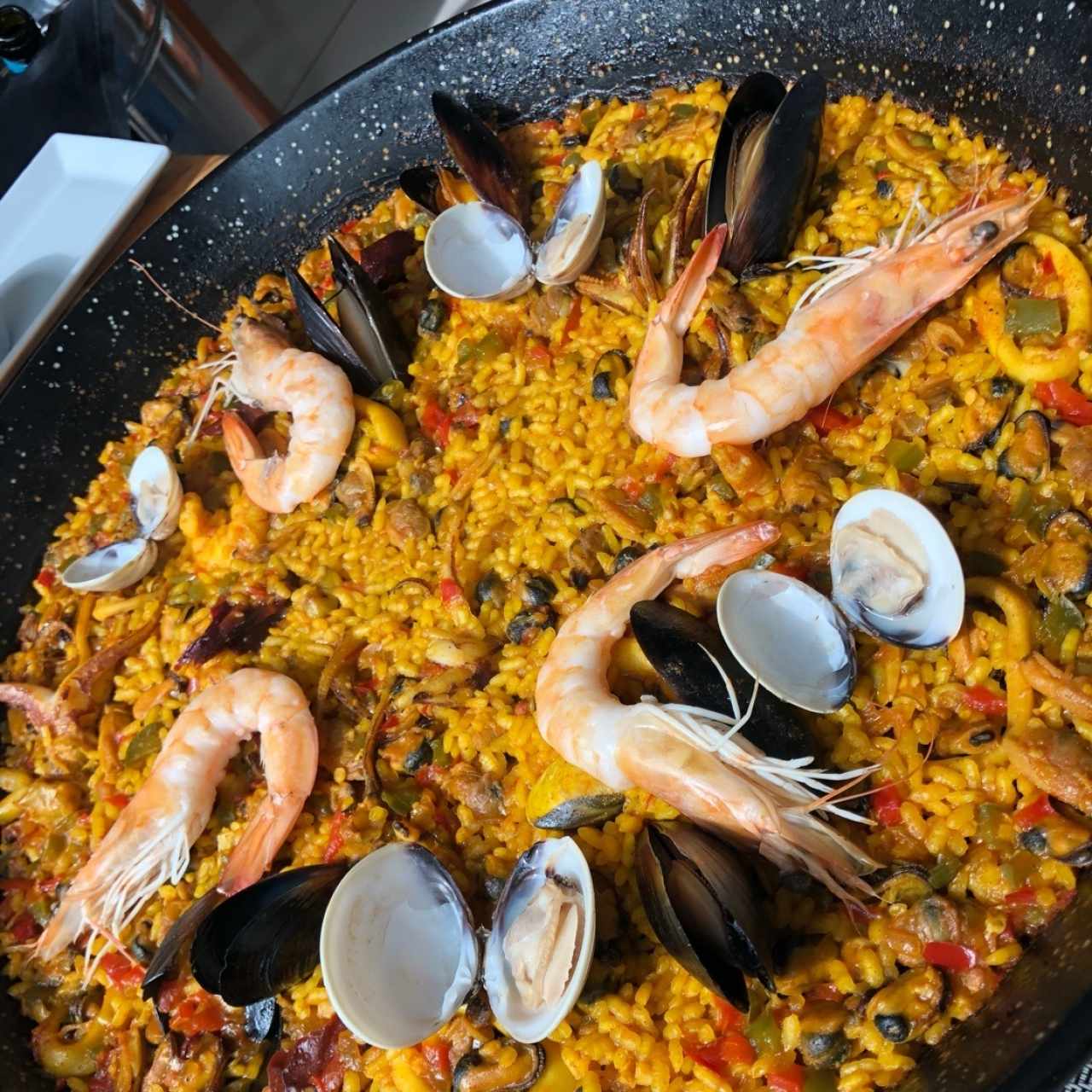 paella de mariscos