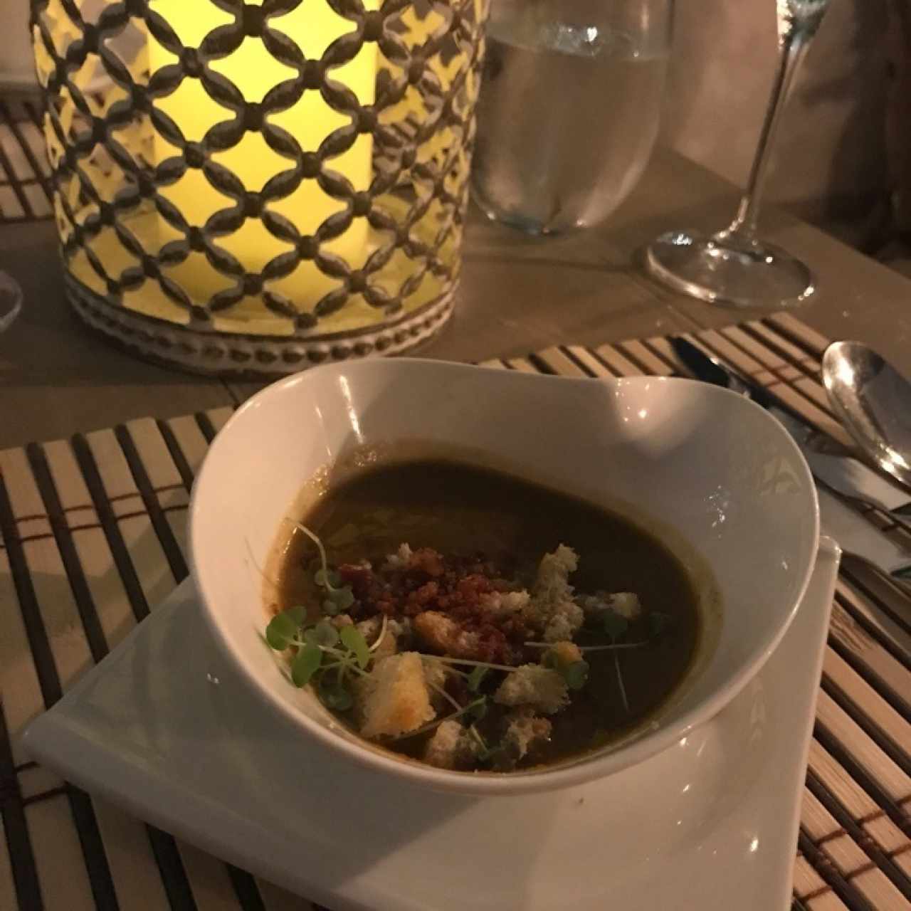 sopa de lentejas