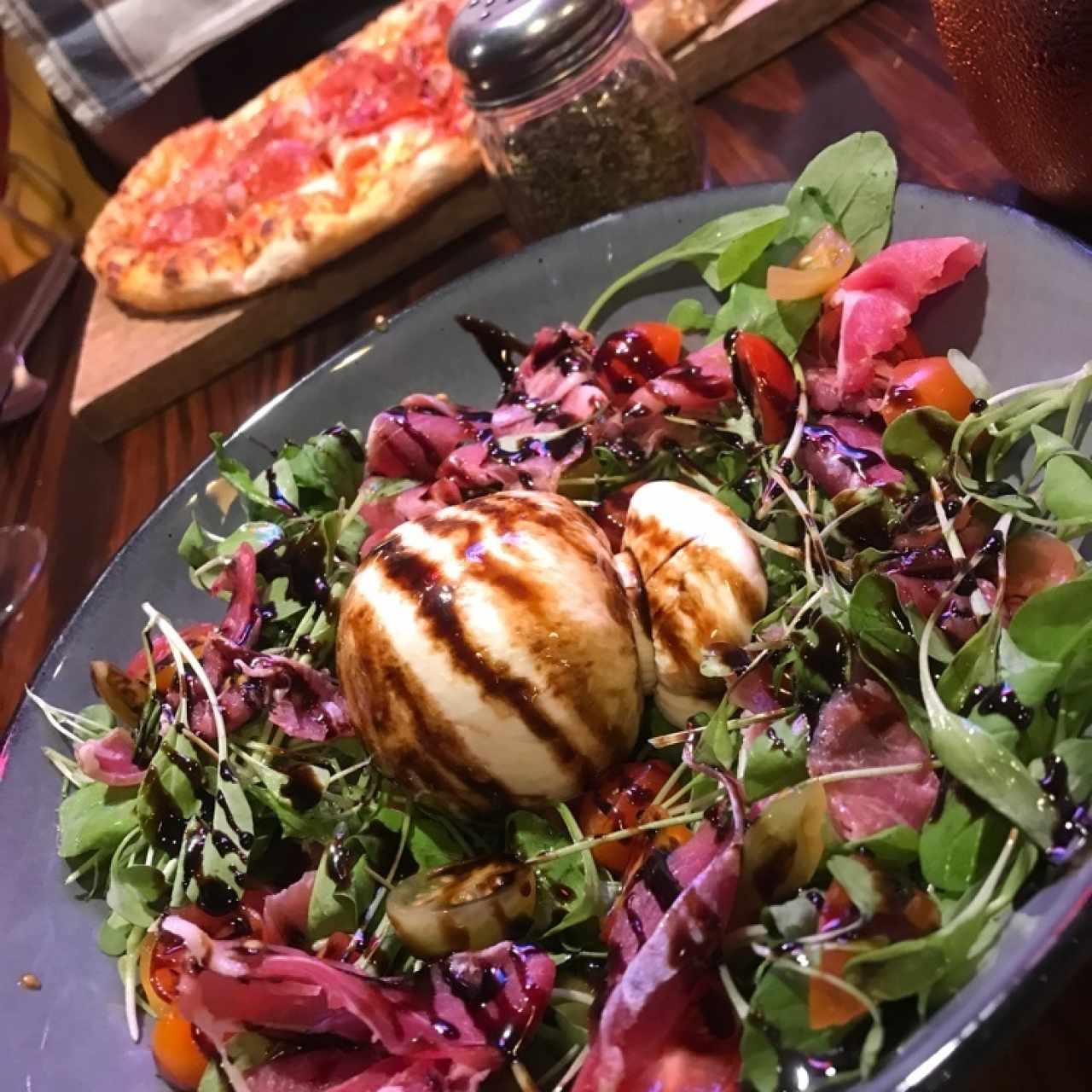 Ensalada Burrata Ball