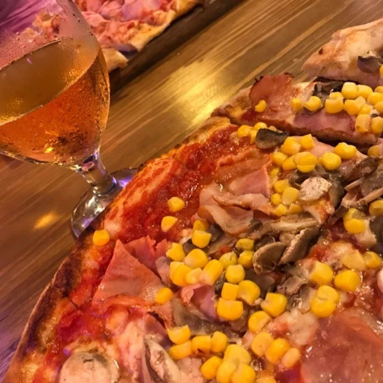 Pizza Soho