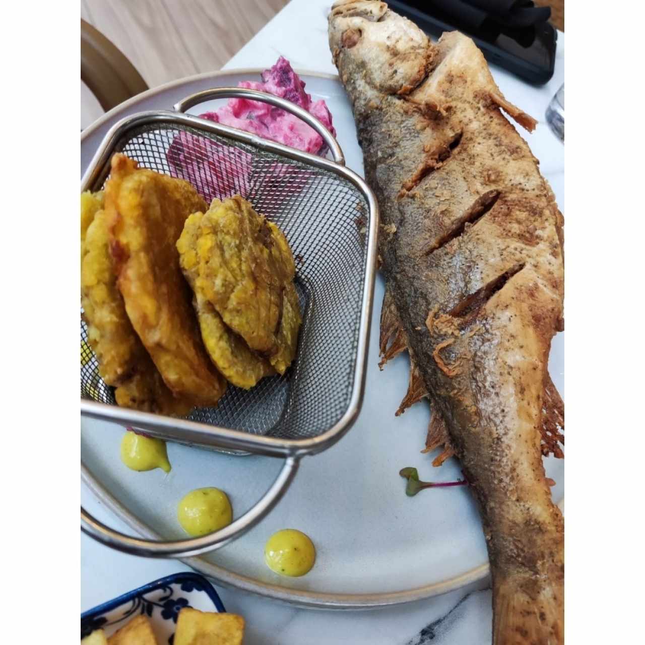 Platos - Pescado Frito