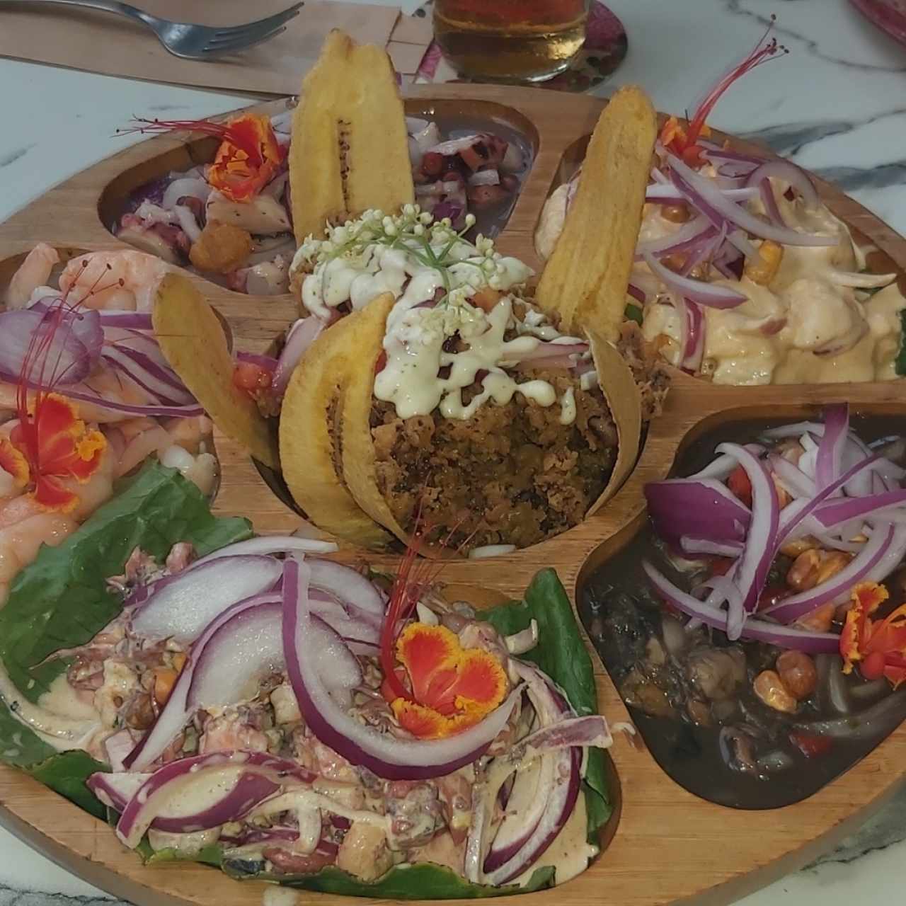 Bandeja mixta de ceviches