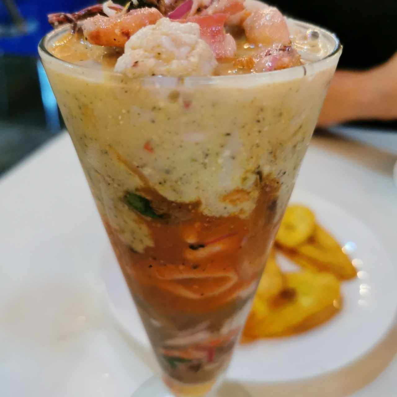 Platos Varios - Ceviche tres Tonos