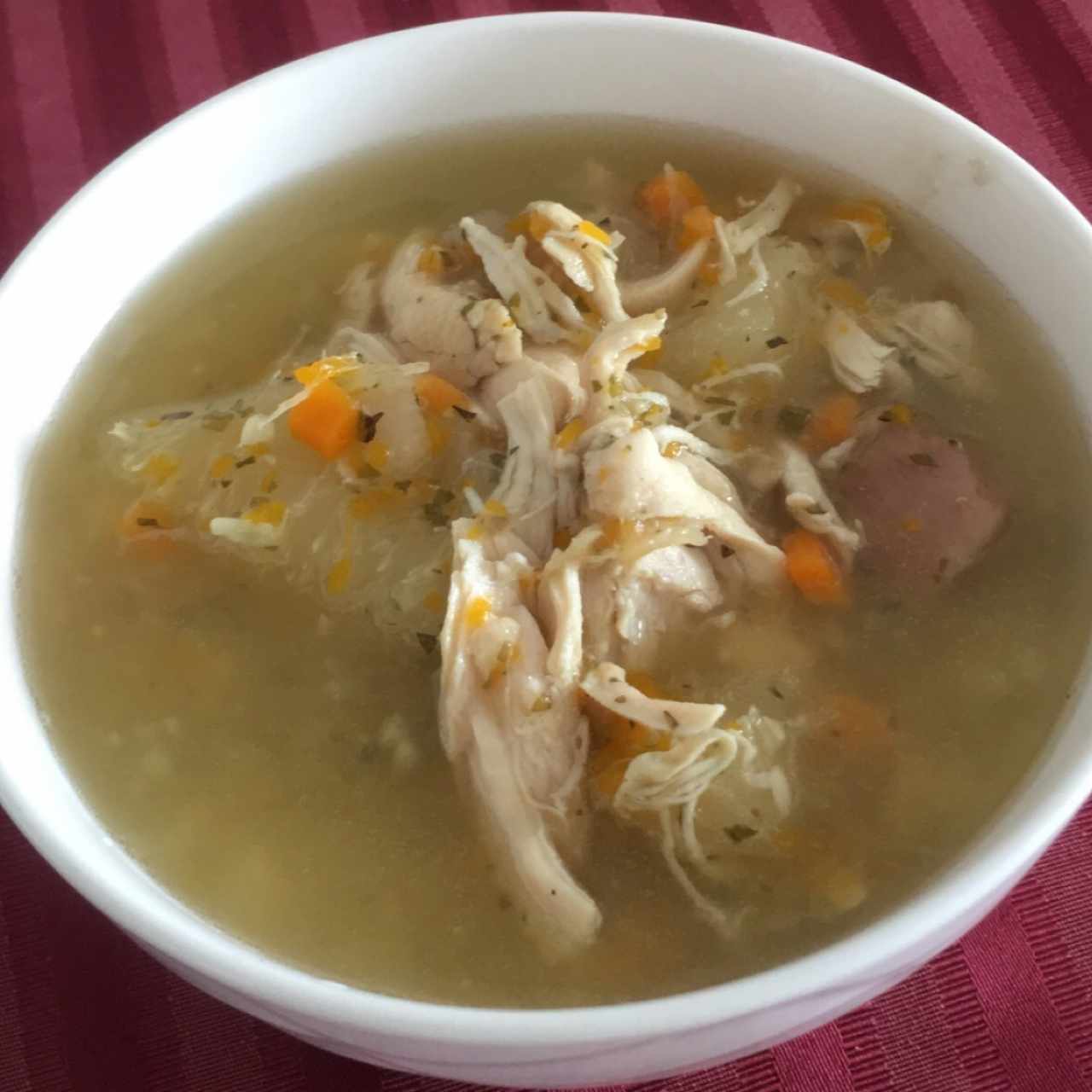 Sopa de pollo