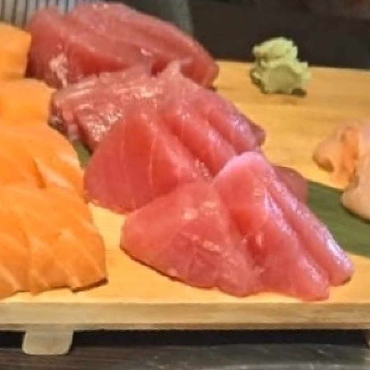 ENTRIES - MAGURO KAMPACHI SASHIMI