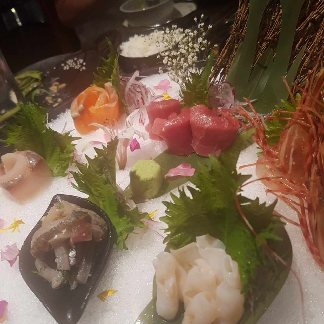 SASHIMI PLATER GOURMET ( 6 SELECTION )