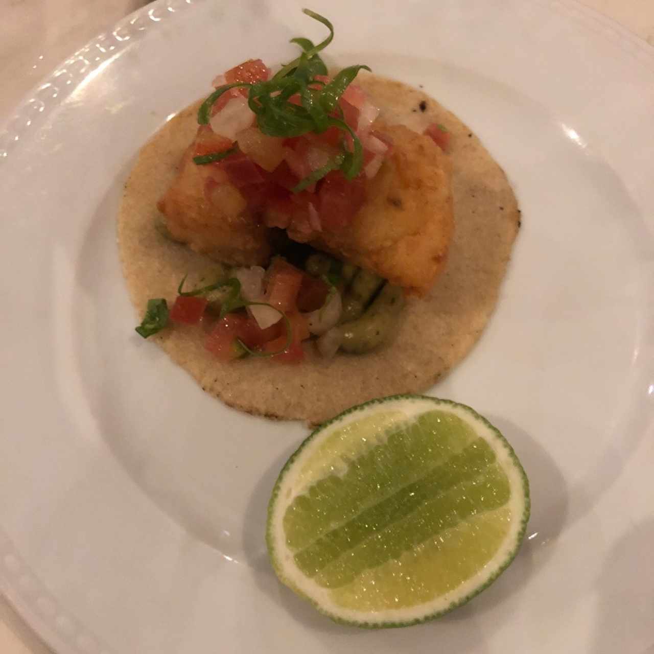 ENTRADAS - TACOS DE PESCADO