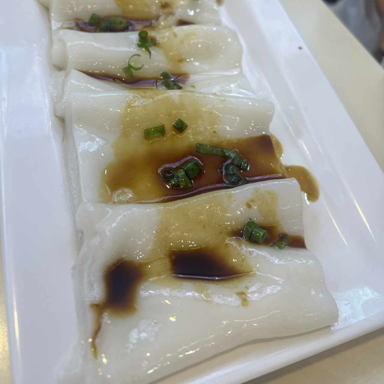 CHEE CHEUNG FUN DE PUERCO ASADO
