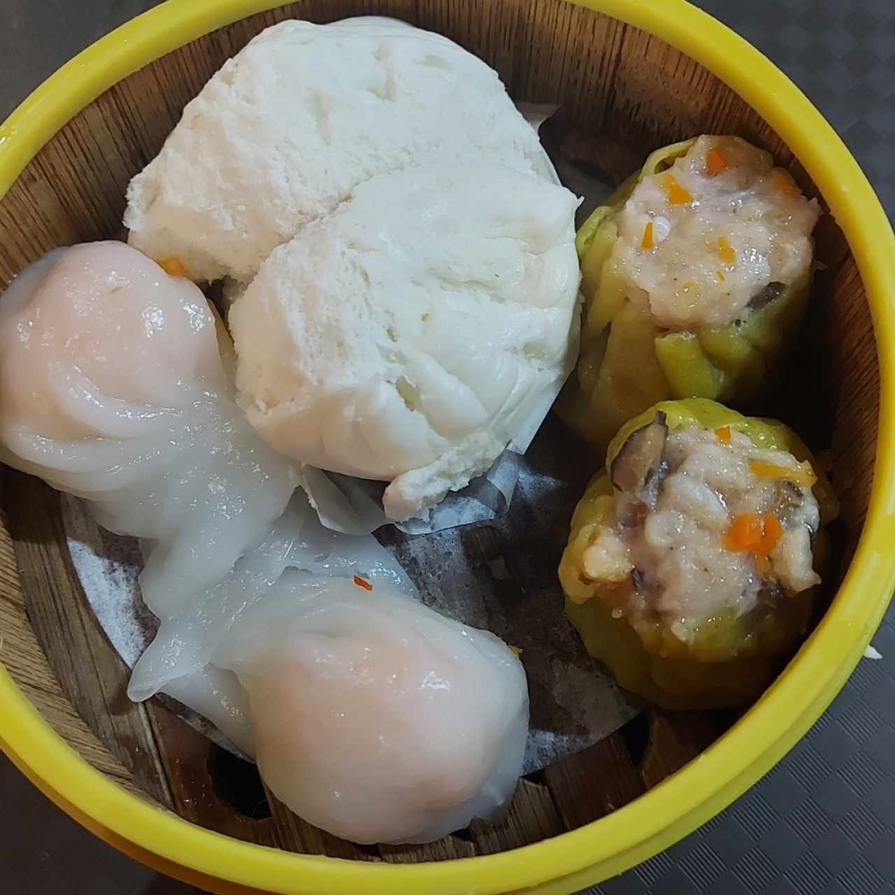 Ja Kao, Ham pao , siu mai.