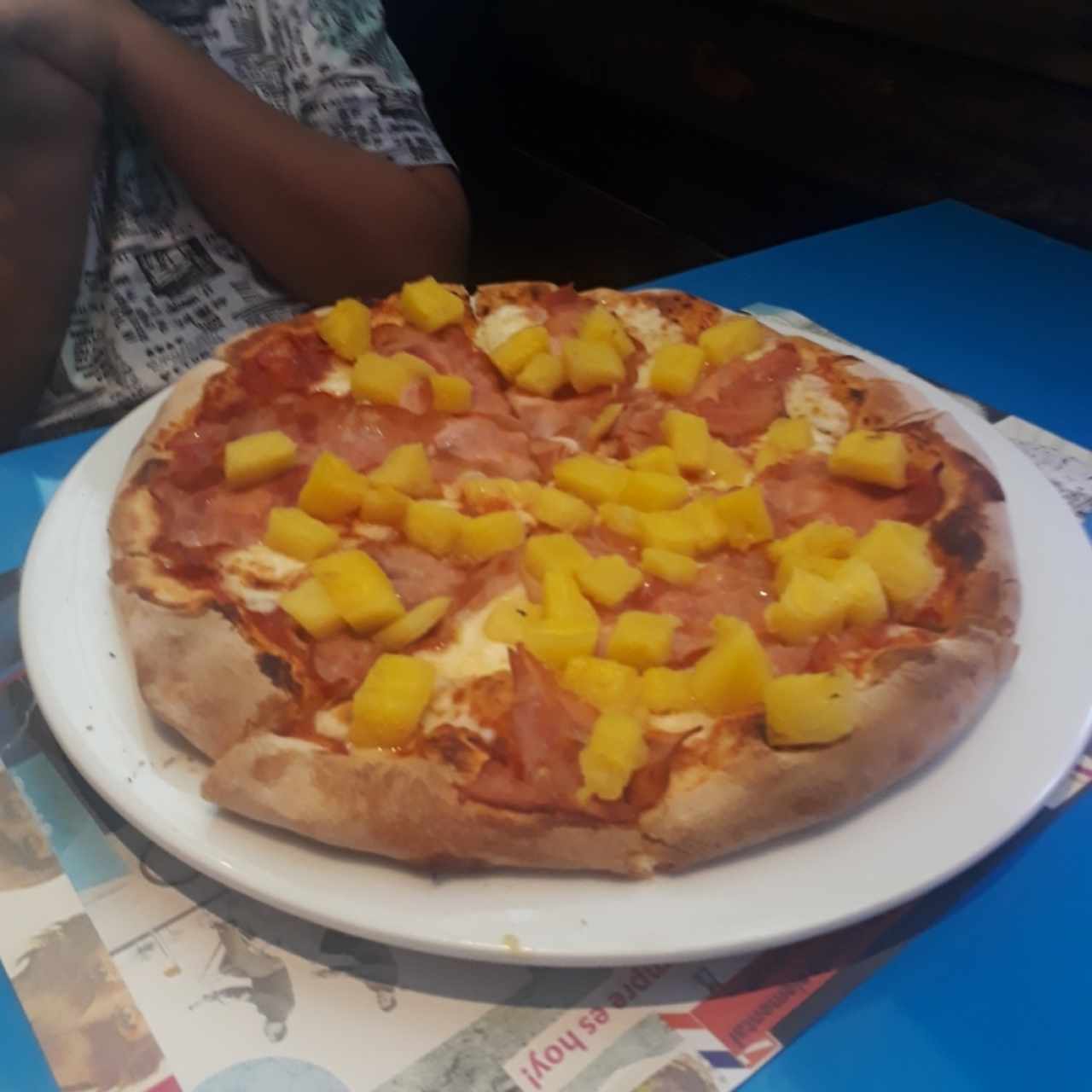 Pizza Hawaiana