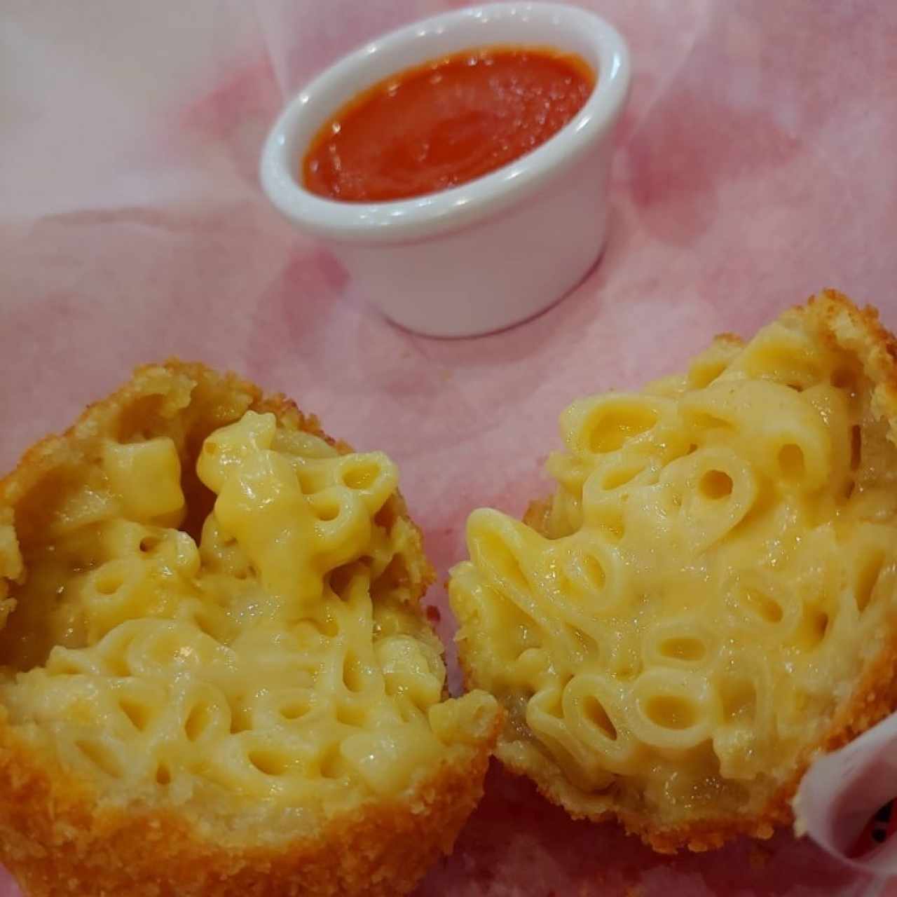 arancini de mac&cheese