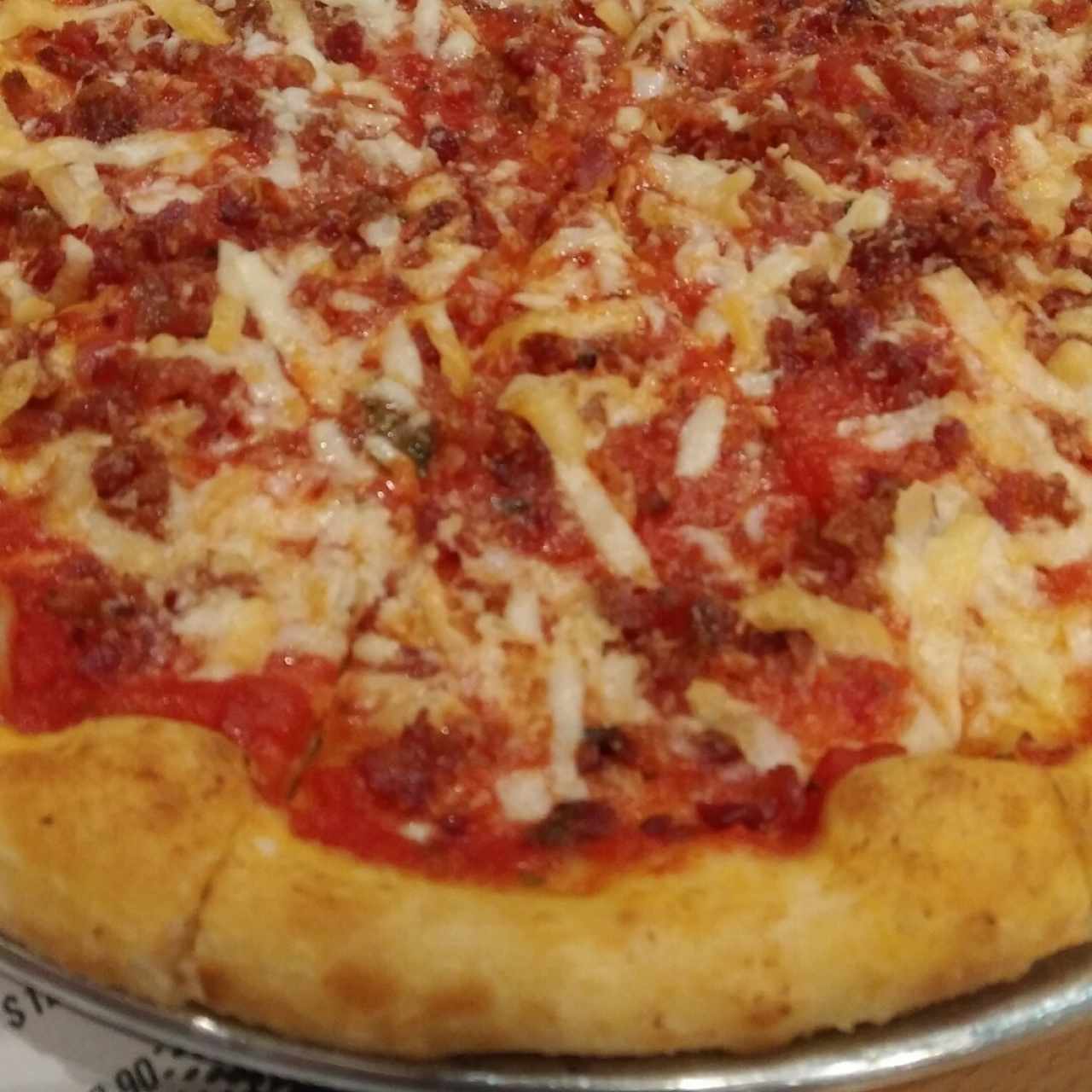 Pizza Amatricciana