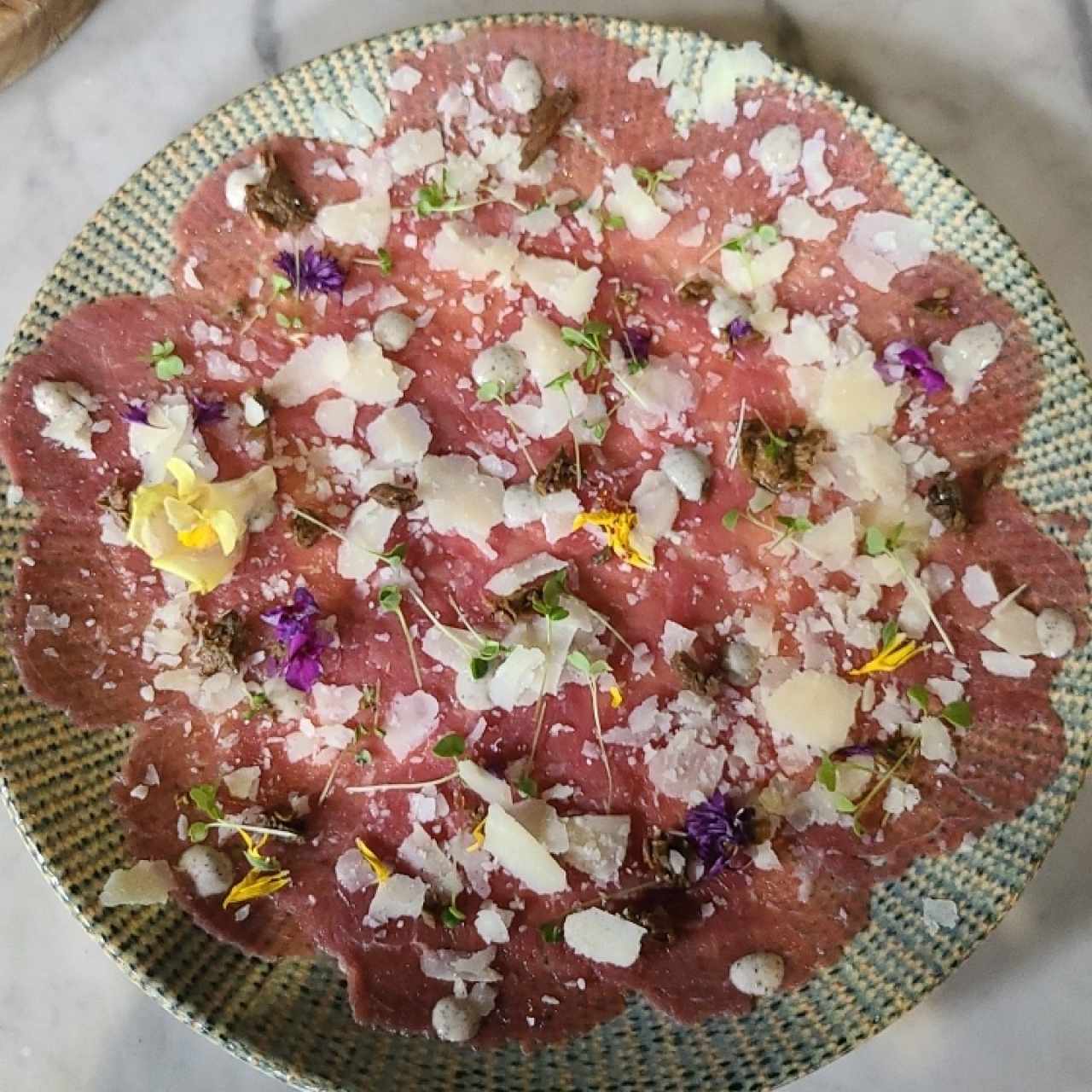 Antipasti - Carpaccio al Tartufo