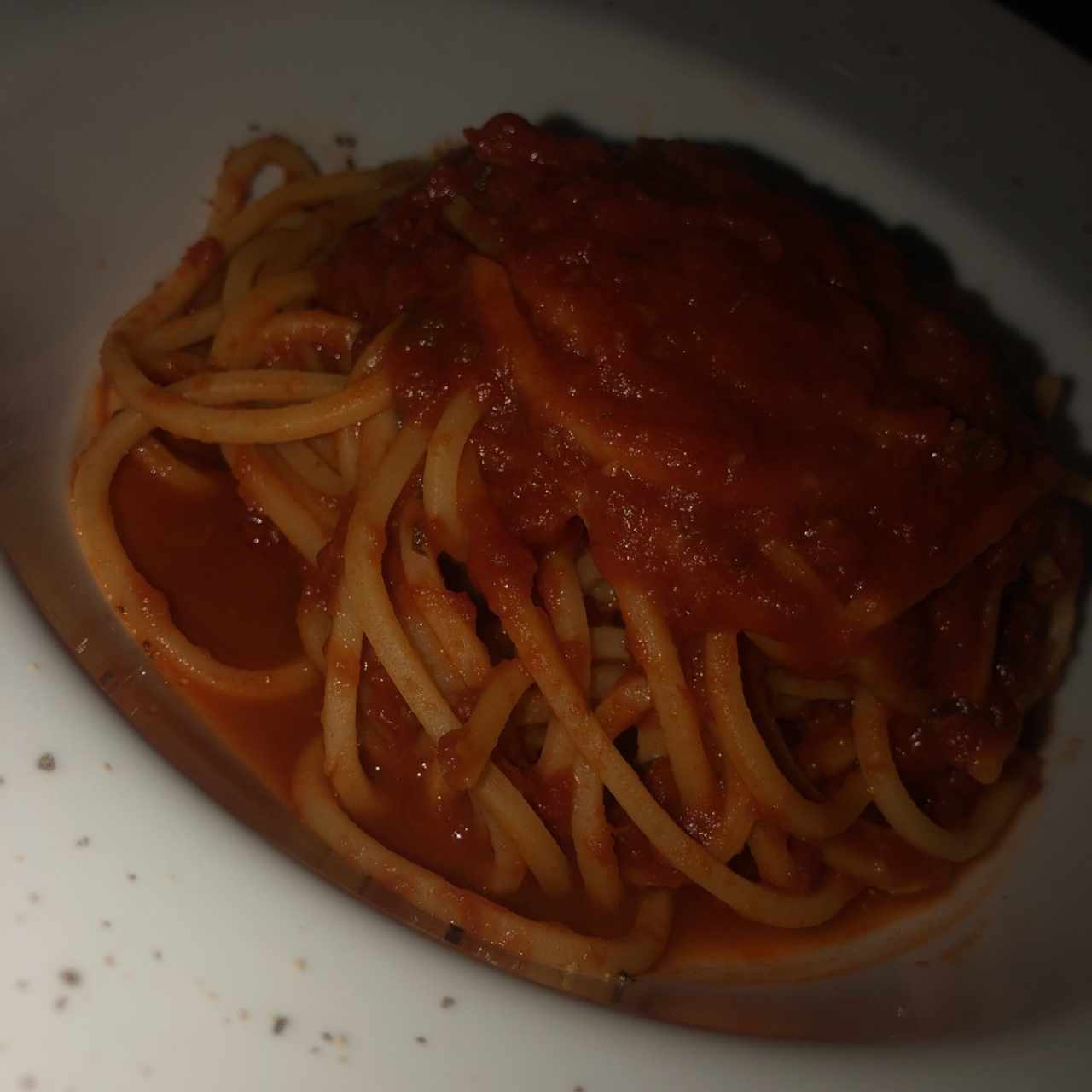 pasta con salsa roja