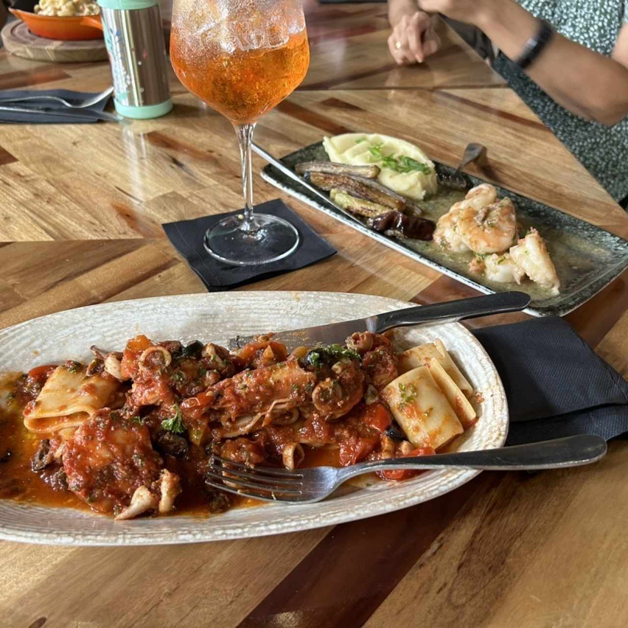 Di Mare - Paccheri Mediterraneo, Gamberoni a la sfumatura di prosecco