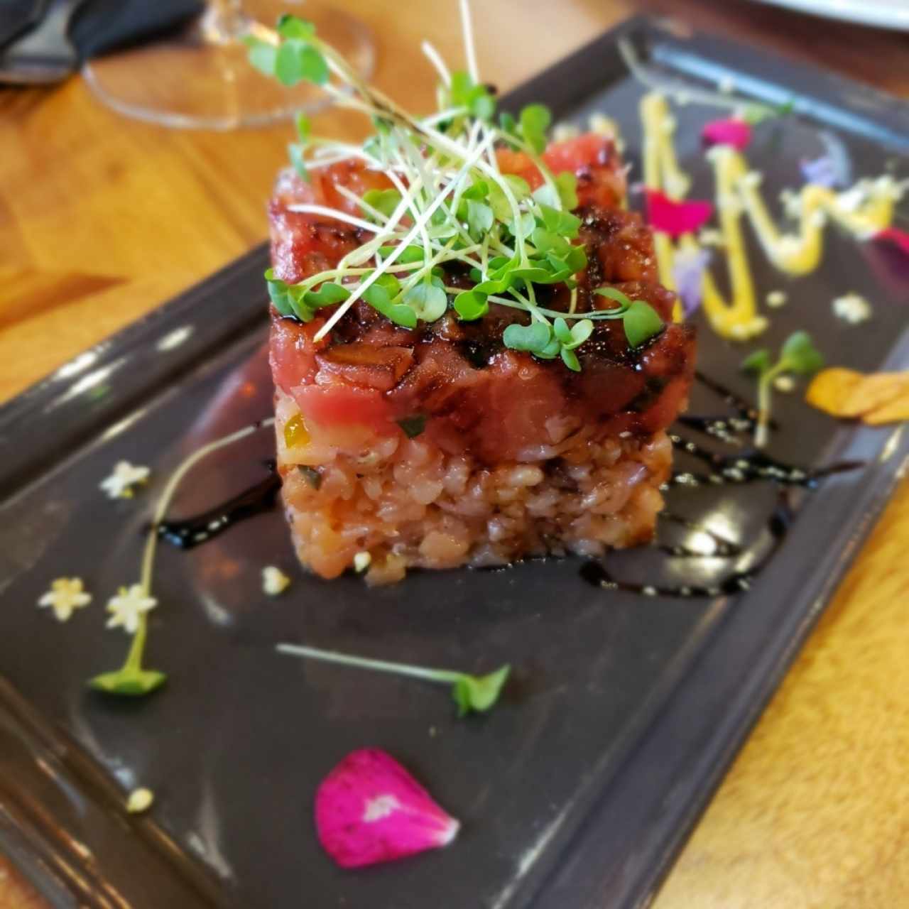 Tartar de atún y salmón 