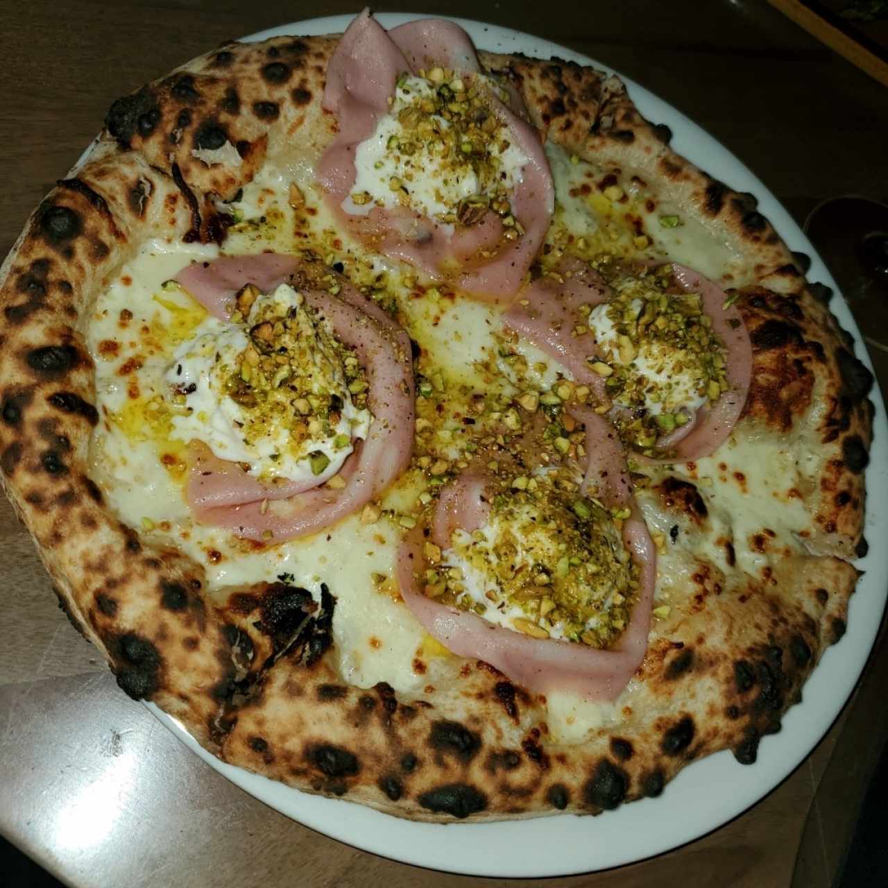 Pizza Napoletana - Mortadella e Pistacchio