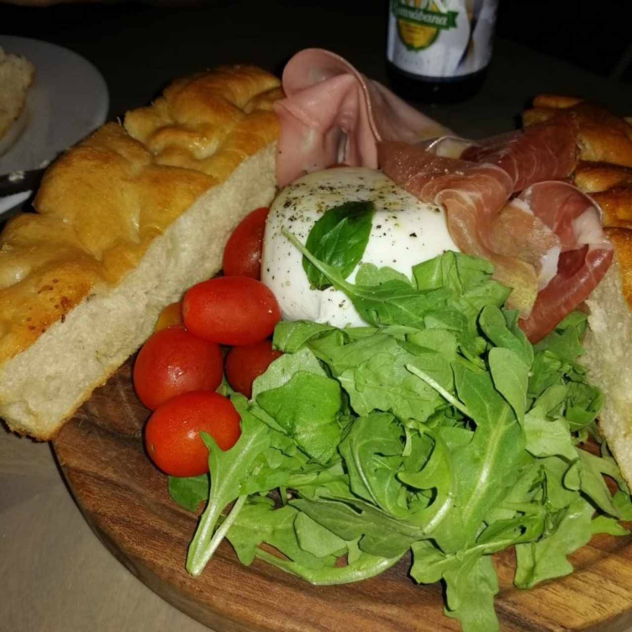 Burrata Deluxe