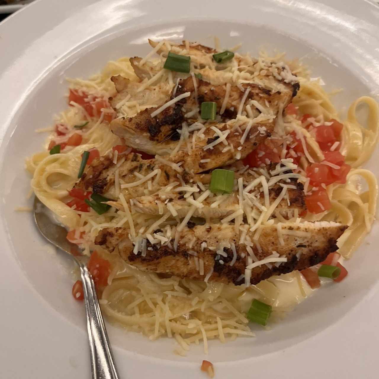 Pasta con pollo 