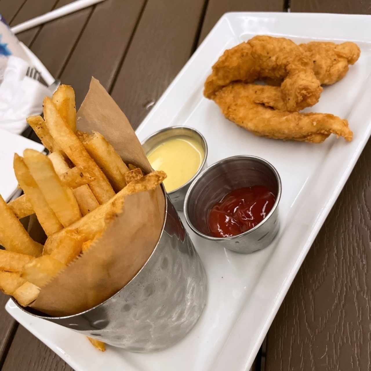 Chicken fingers - menú de niños