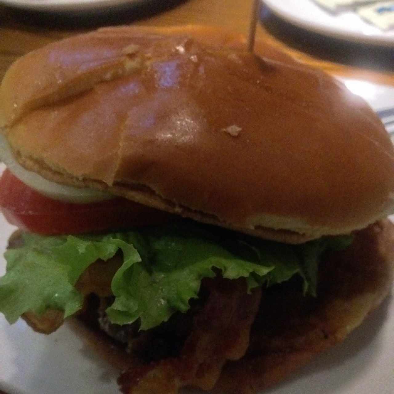 Hamburguesa T.G.I. Friday's