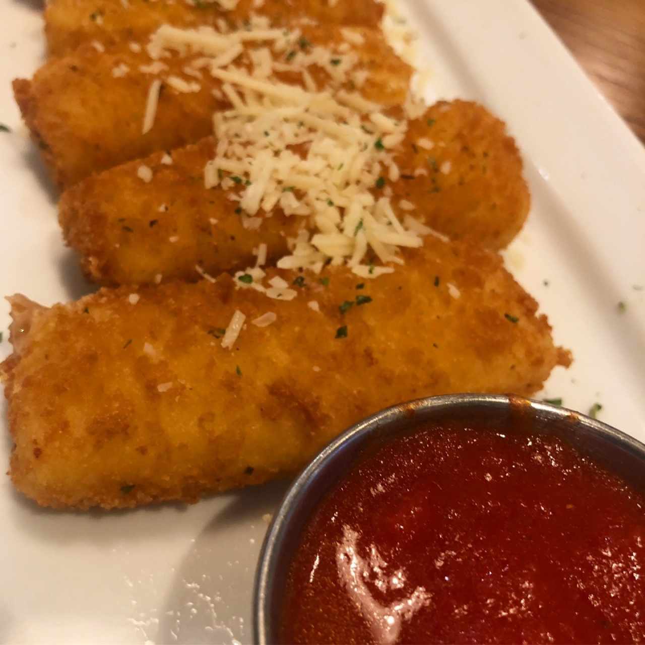 Mozzarella sticks 