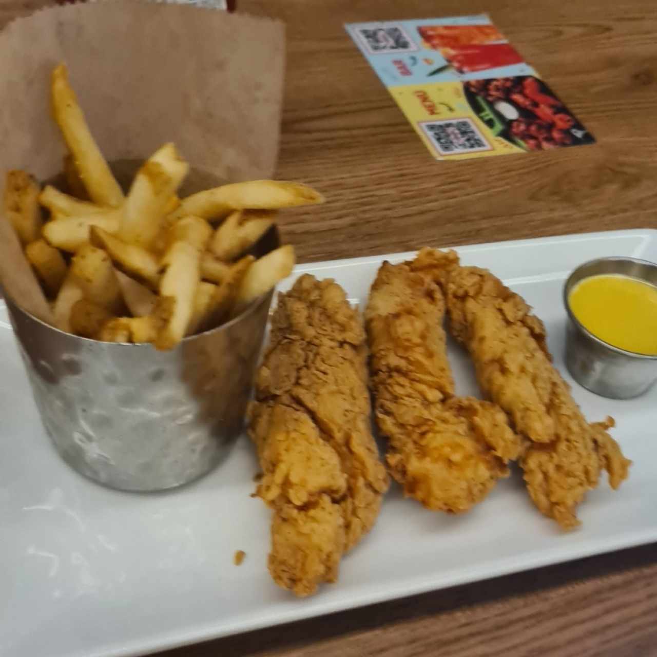 KIDS CHICKEN FINGERS