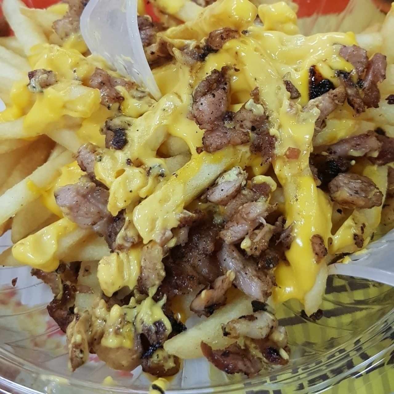 papas con queso y bacon ( saladisimo )