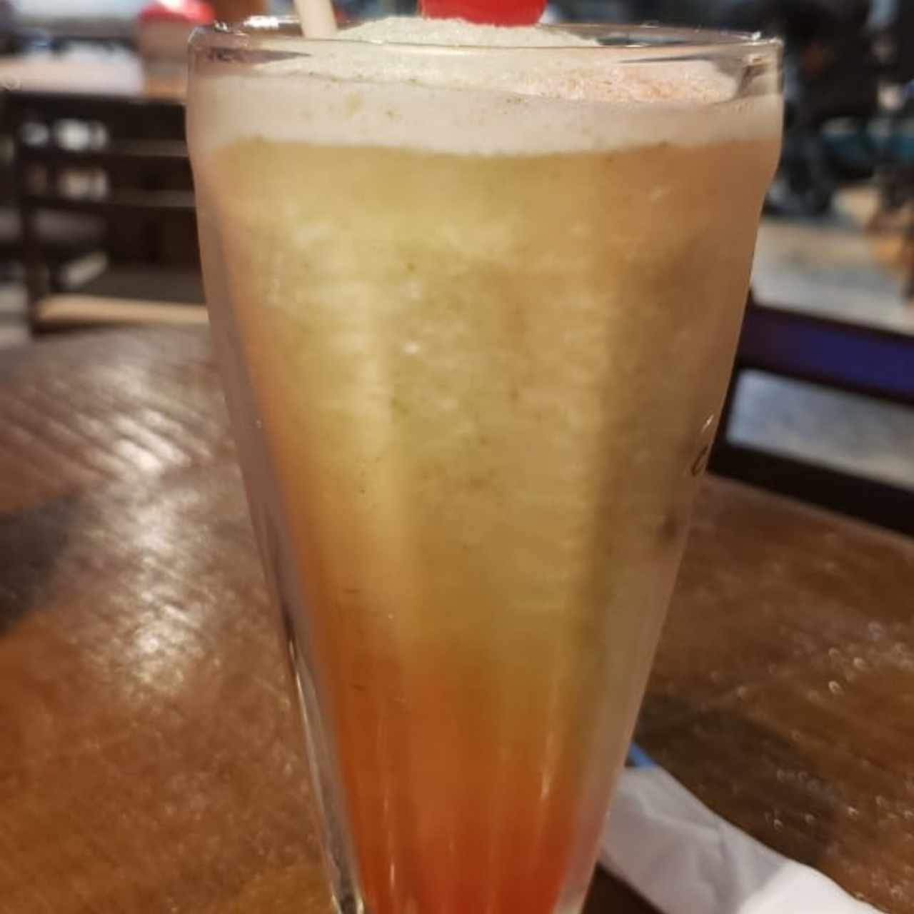 limonada con hierba buena