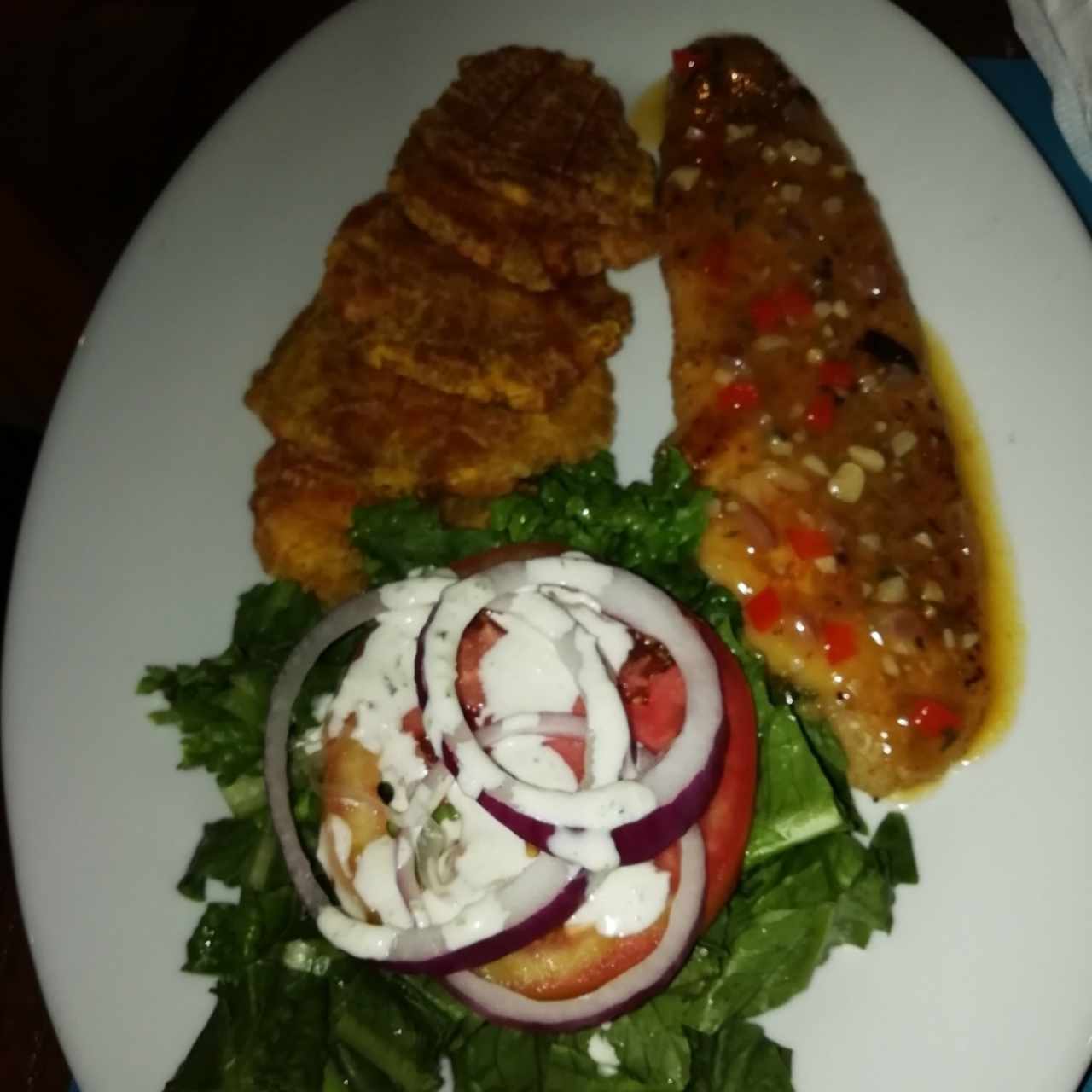 Filete de pescado Al ajillo