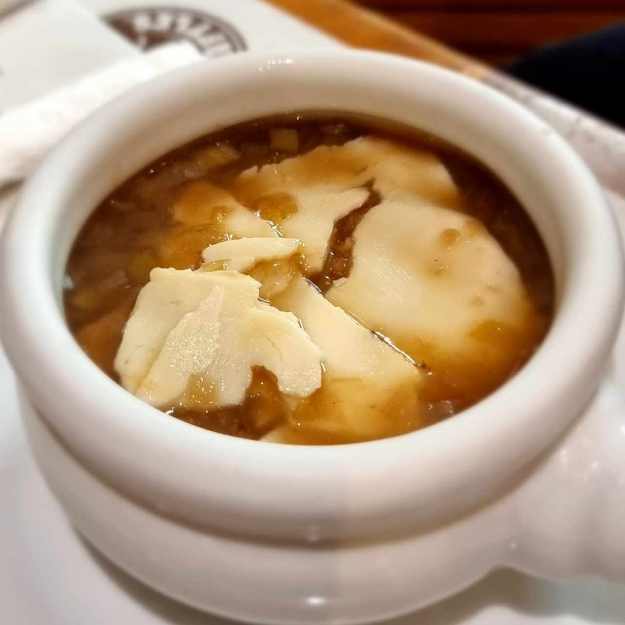 sopa de cebolla