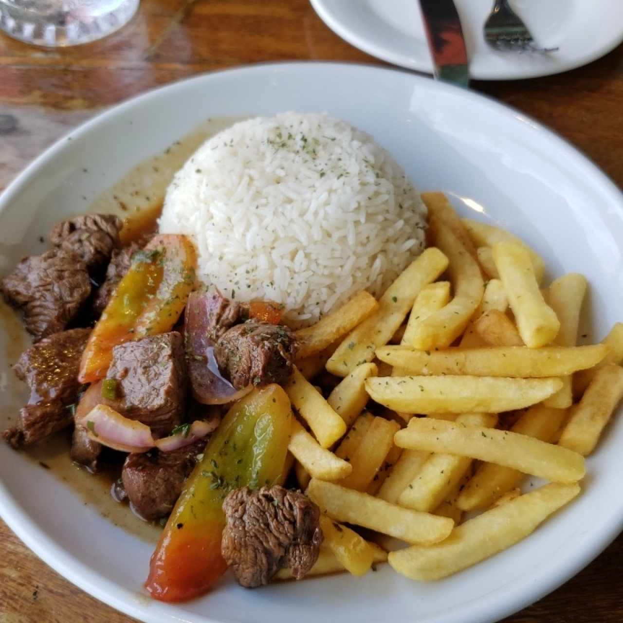 Lomo Saltado