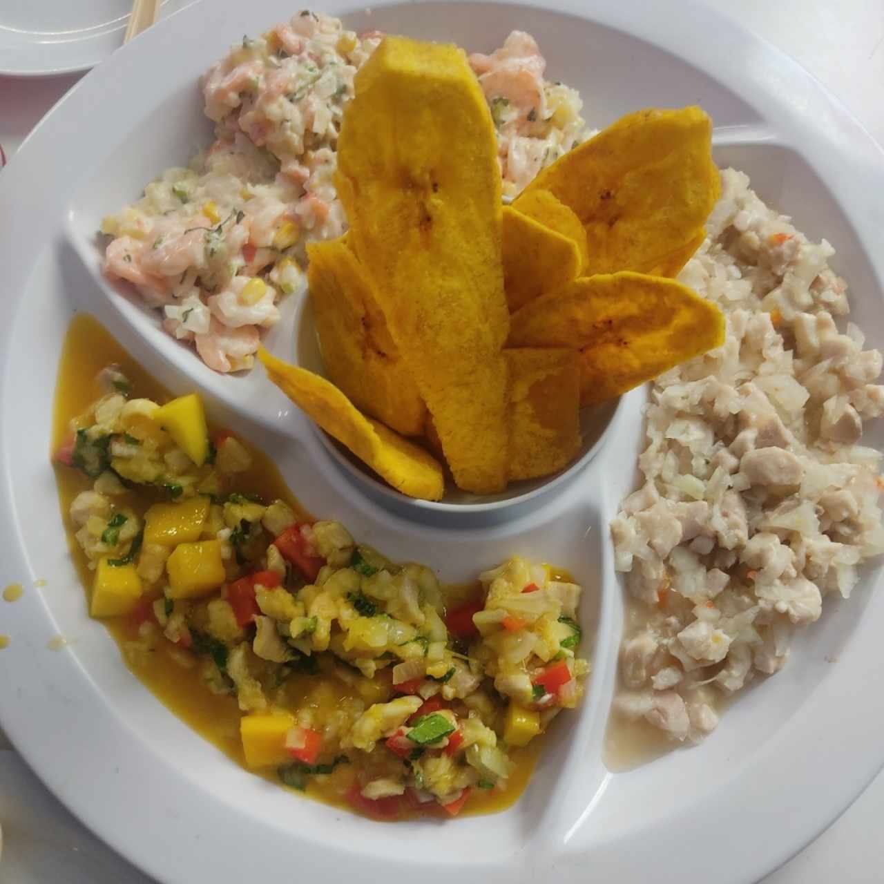 Entrada - Ceviche Mixto Fishlovers