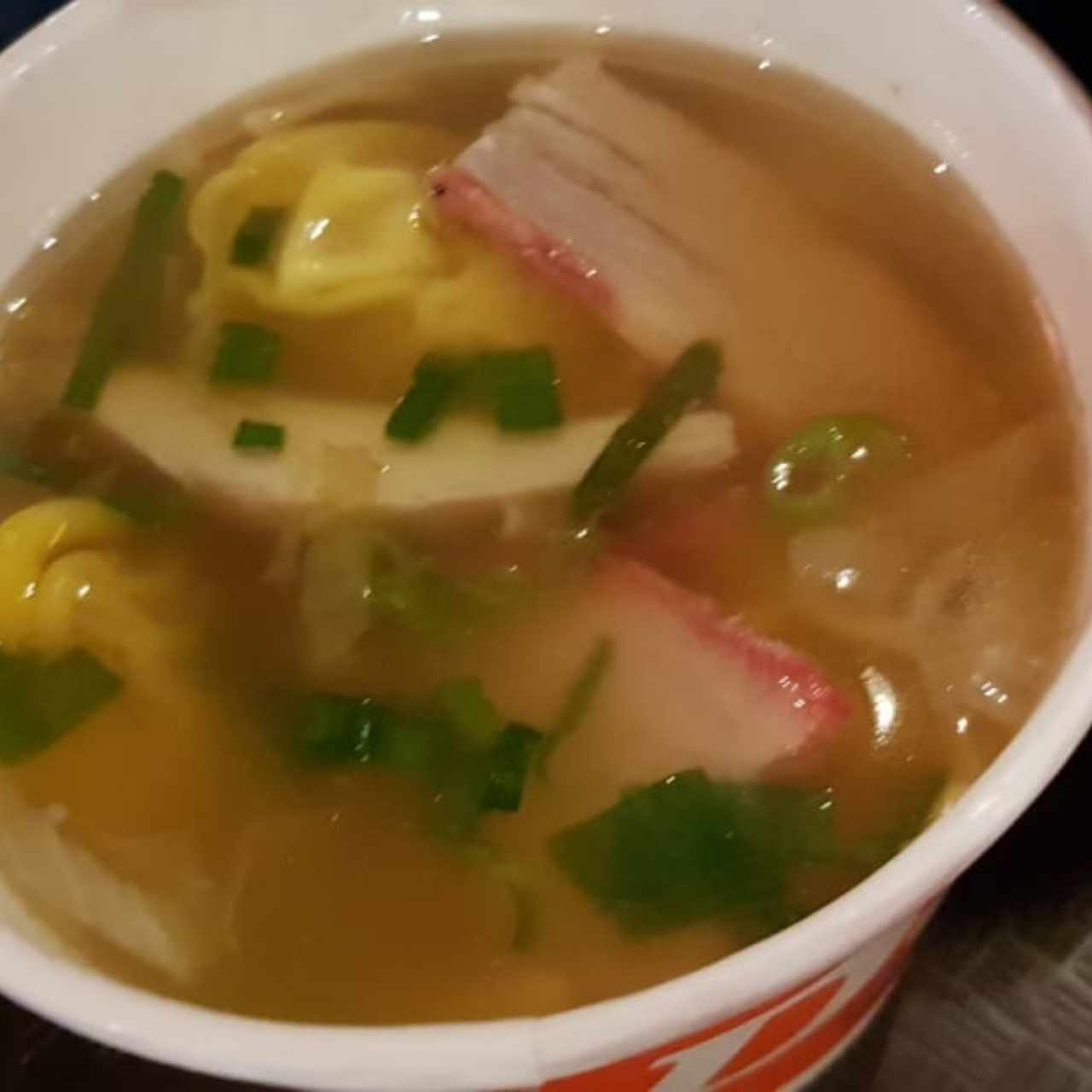 sopa de wanton