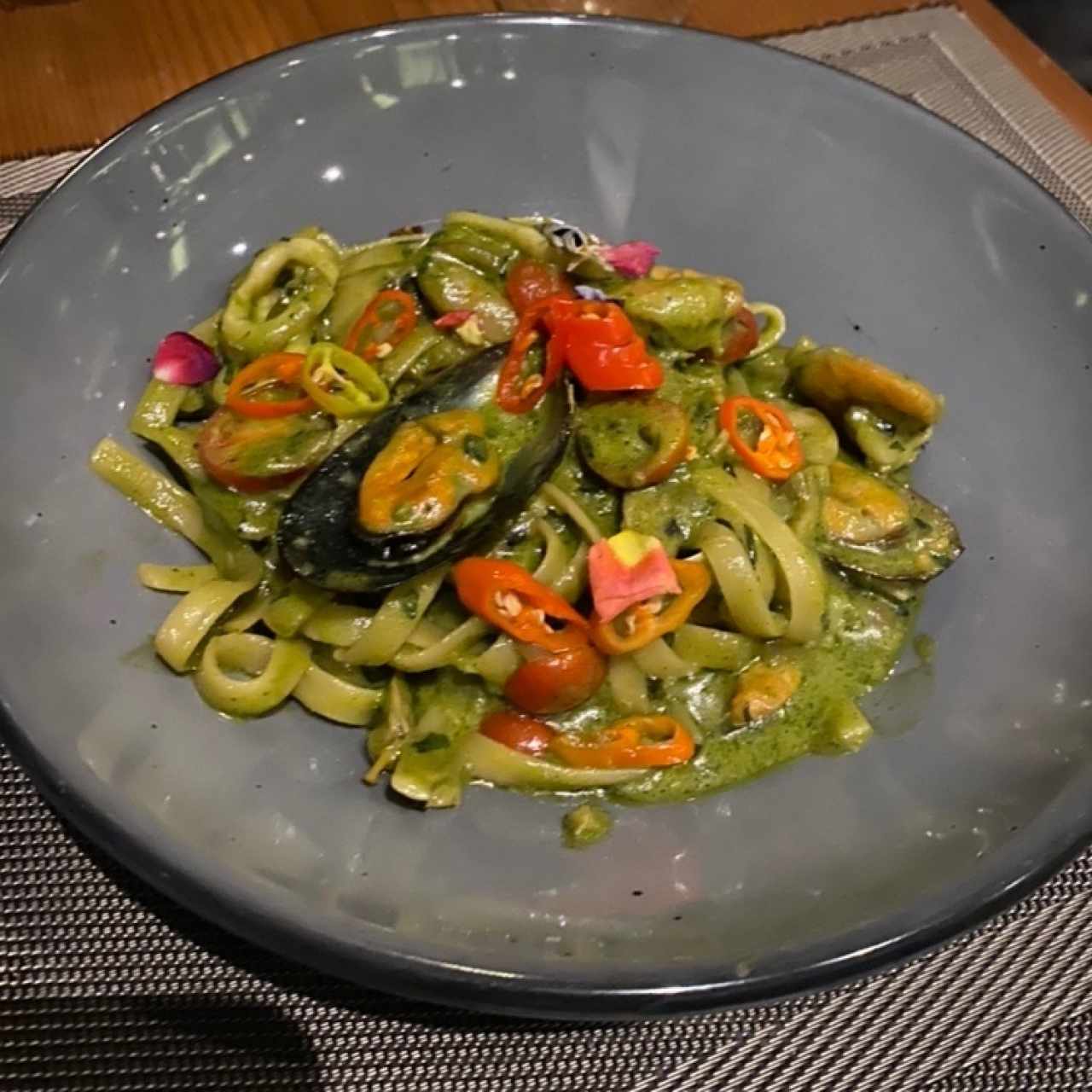 Linguini con Mariscos del Mercado.