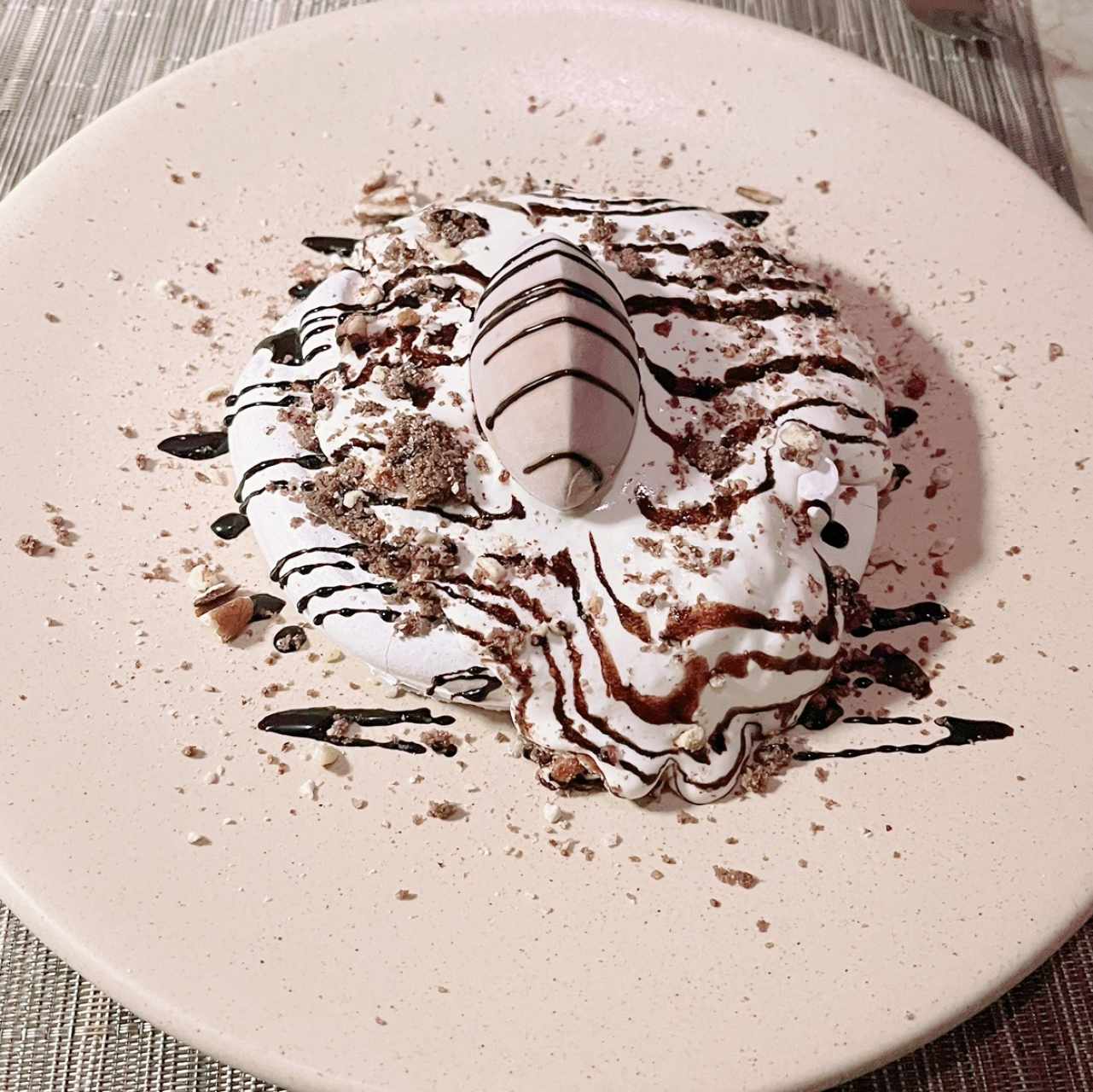 Postres - Pavlova de Ferrero