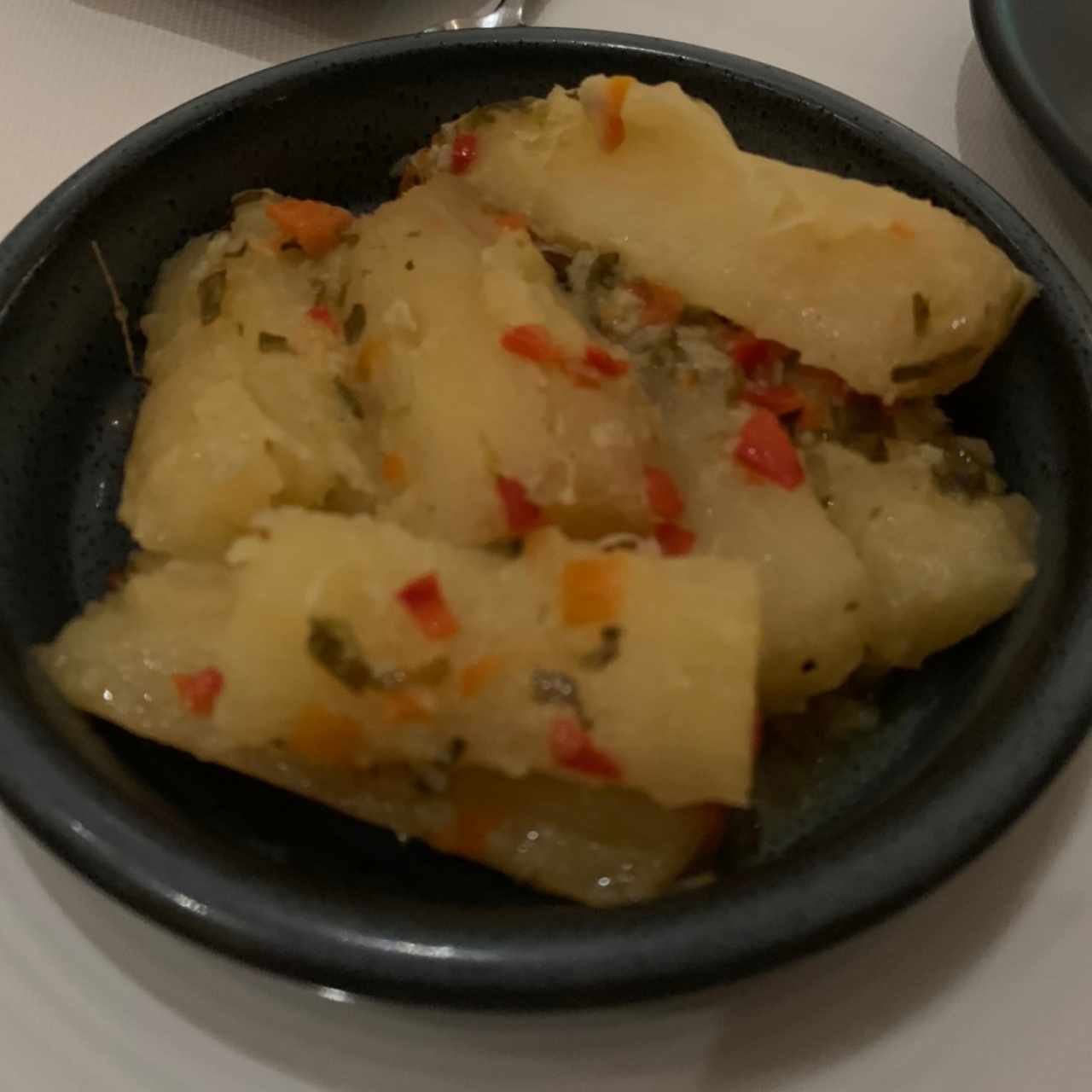 Yuca al mojo