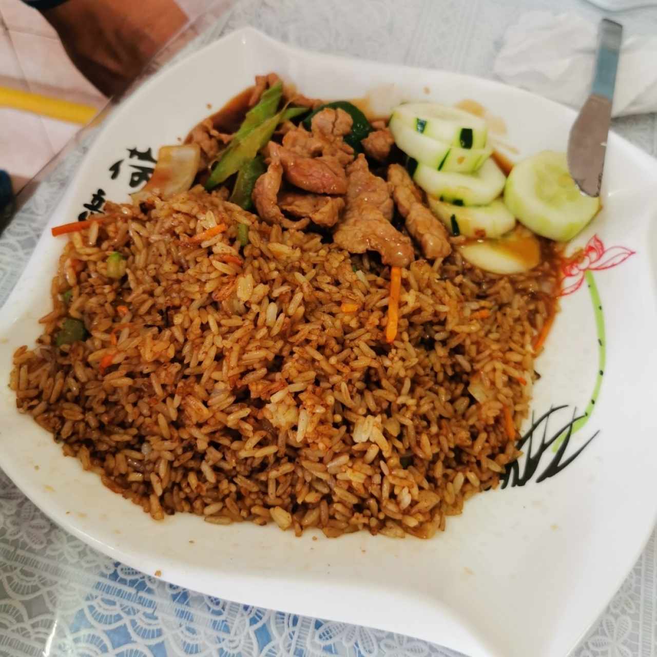 Bistec picado con arroz