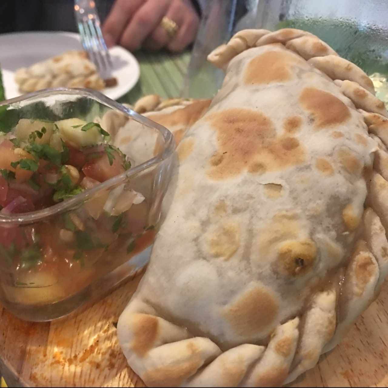 EMPANADAS de cordero Patagónico con queso Azul.