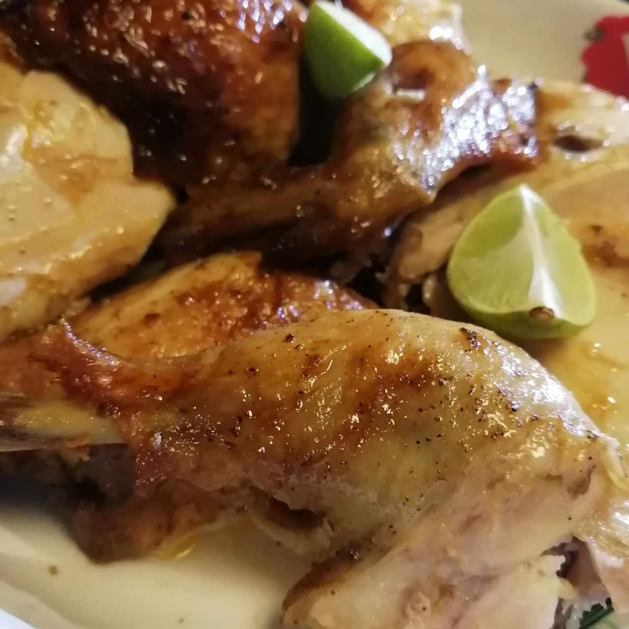 Especialidades - Pollito Asado - Entero