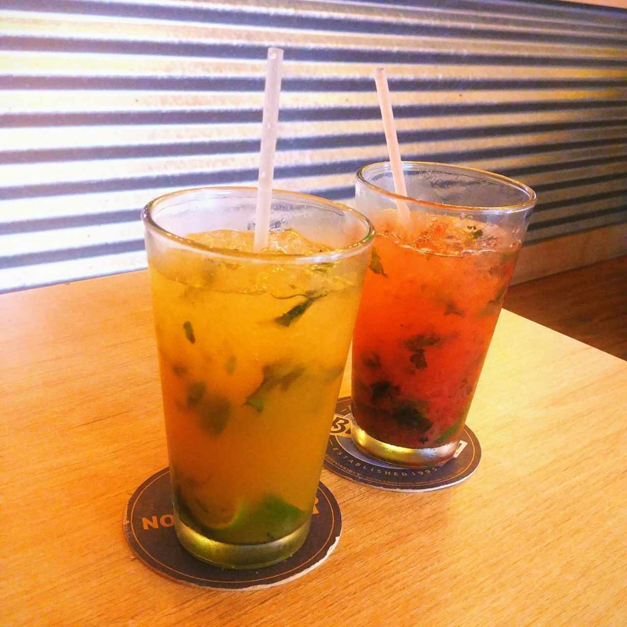 Mojitos de maracuyá y fresa