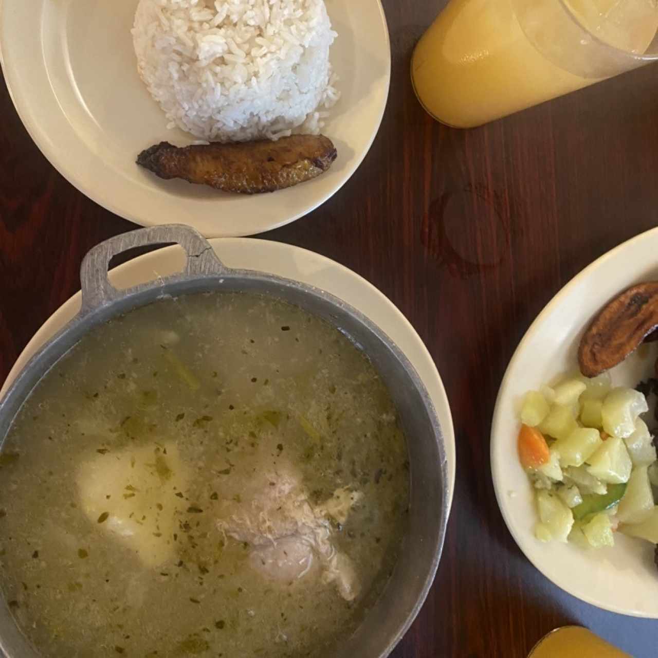 Especialidades - Sancocho Panameño