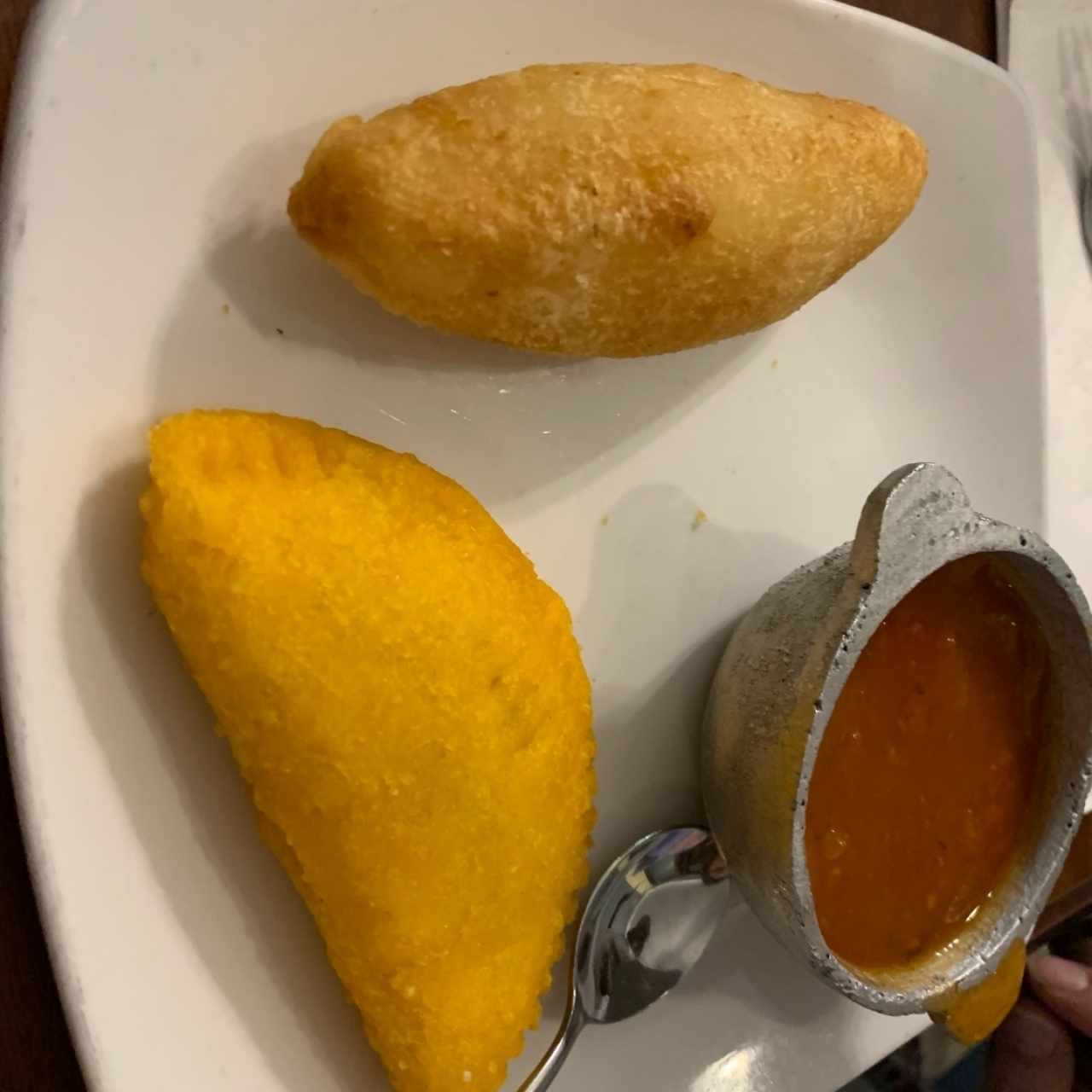 Empanada de Ropa Vieja y Carimañola