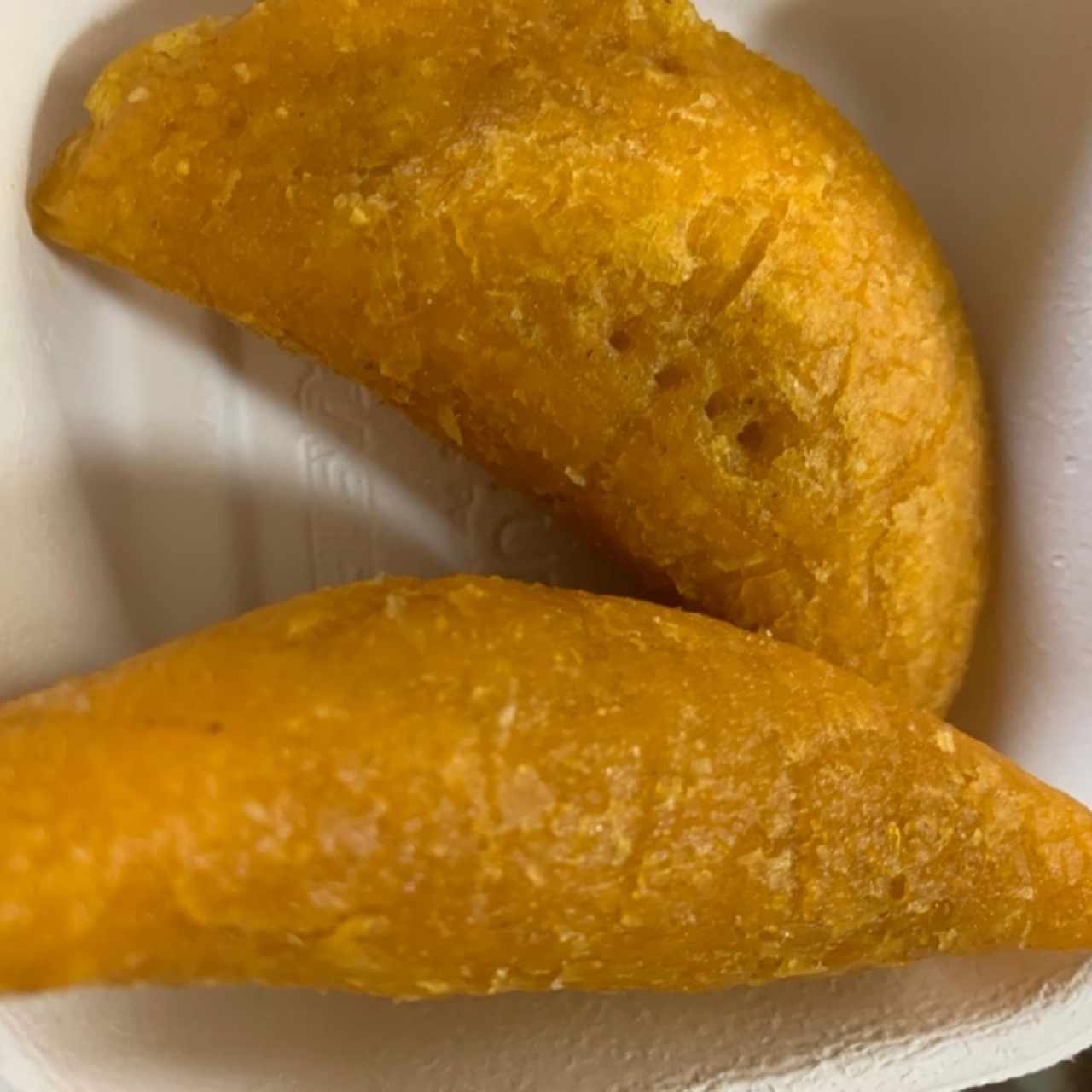 Empanadas de Maíz Relleno de Ropa Vieja