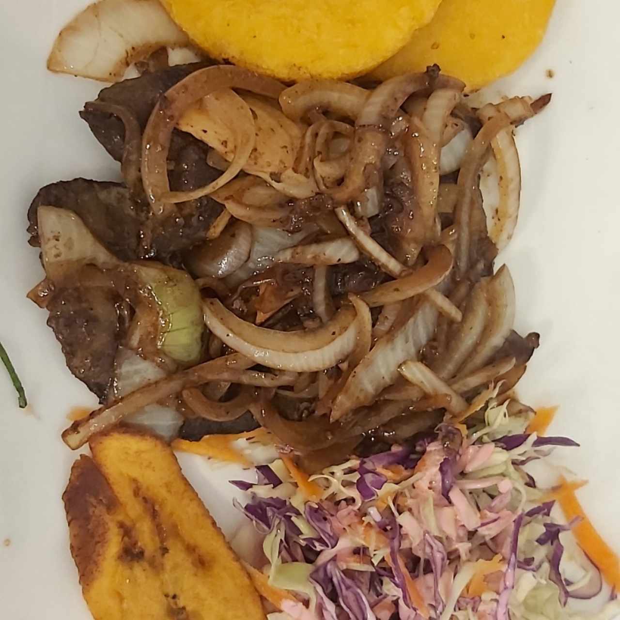 hígado encebollado 