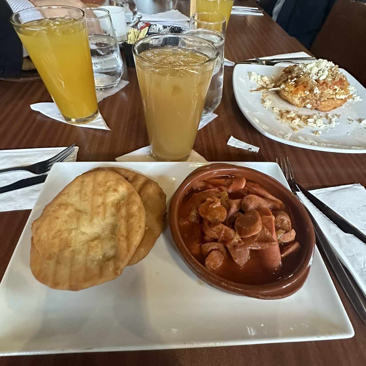 Desayuno - Salchichas Guisadas