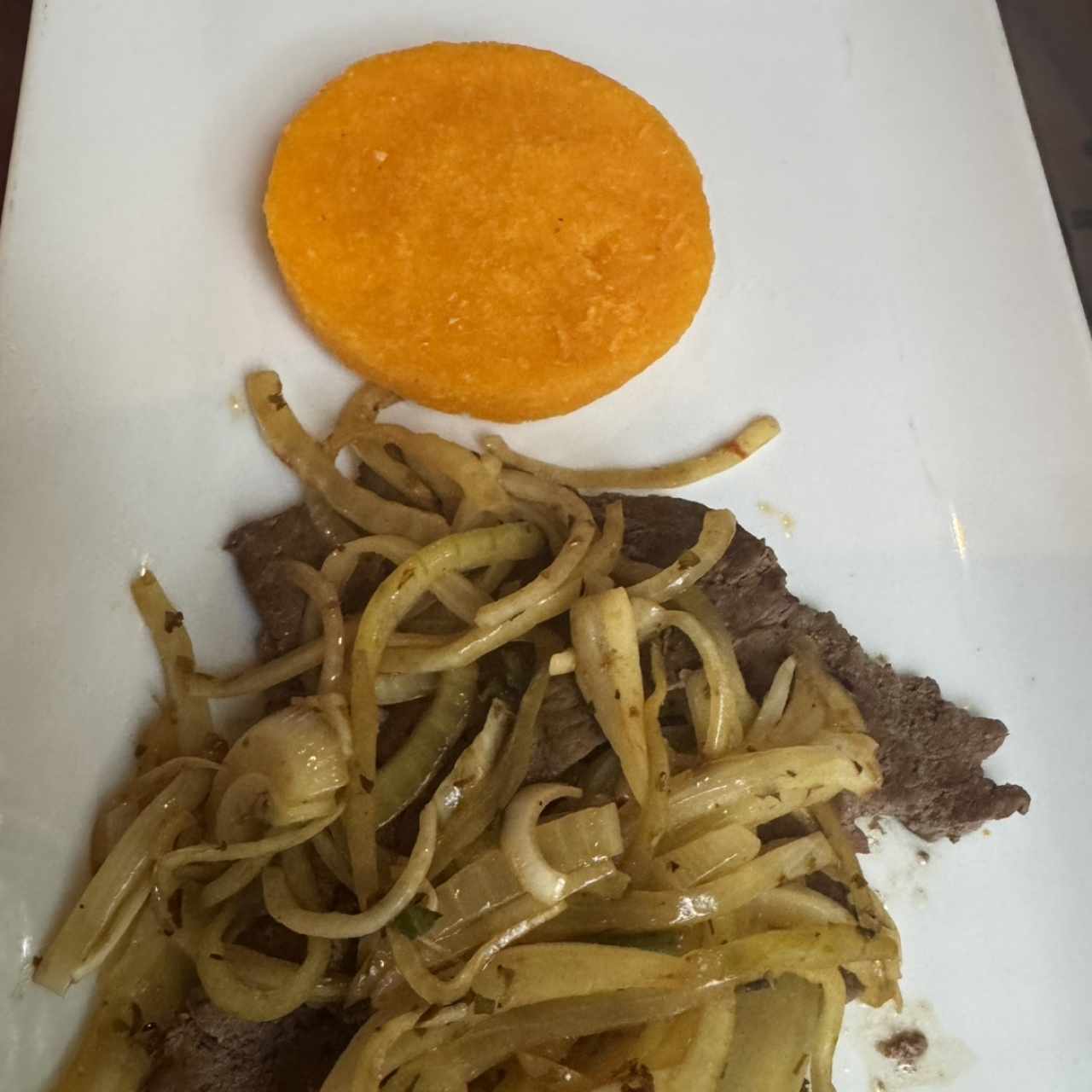 Bistesk con tortilla 
