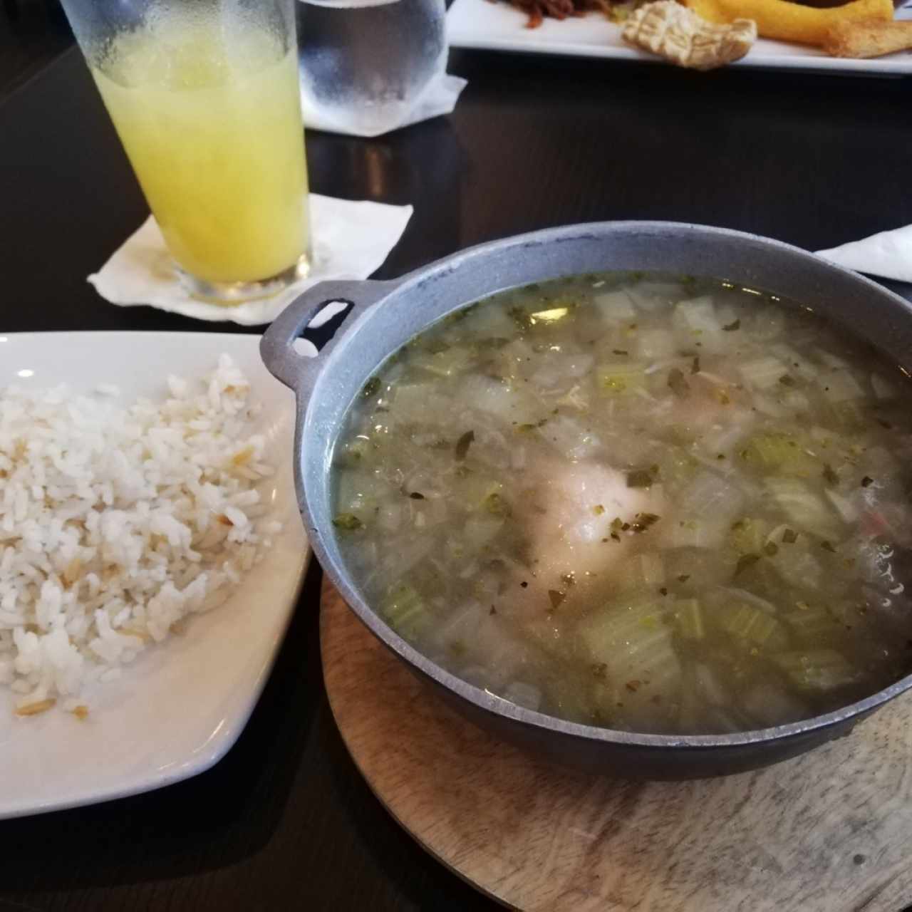 Sancocho con arroz